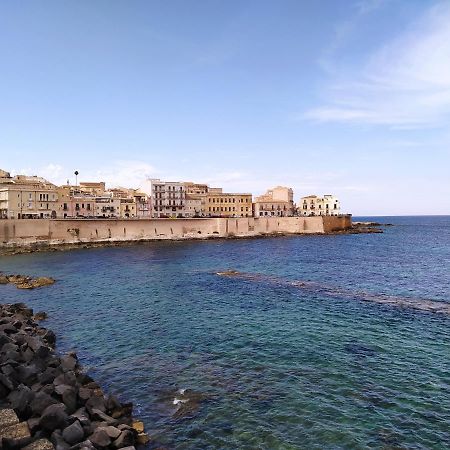 La Punta Di Ortigia Holiday Home سيراكوزا المظهر الخارجي الصورة