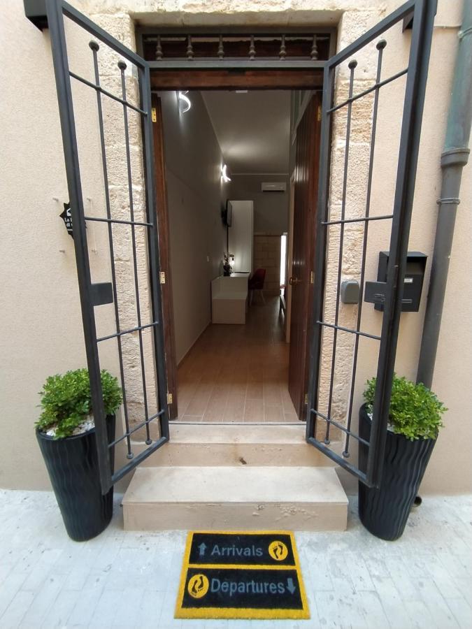 La Punta Di Ortigia Holiday Home سيراكوزا المظهر الخارجي الصورة
