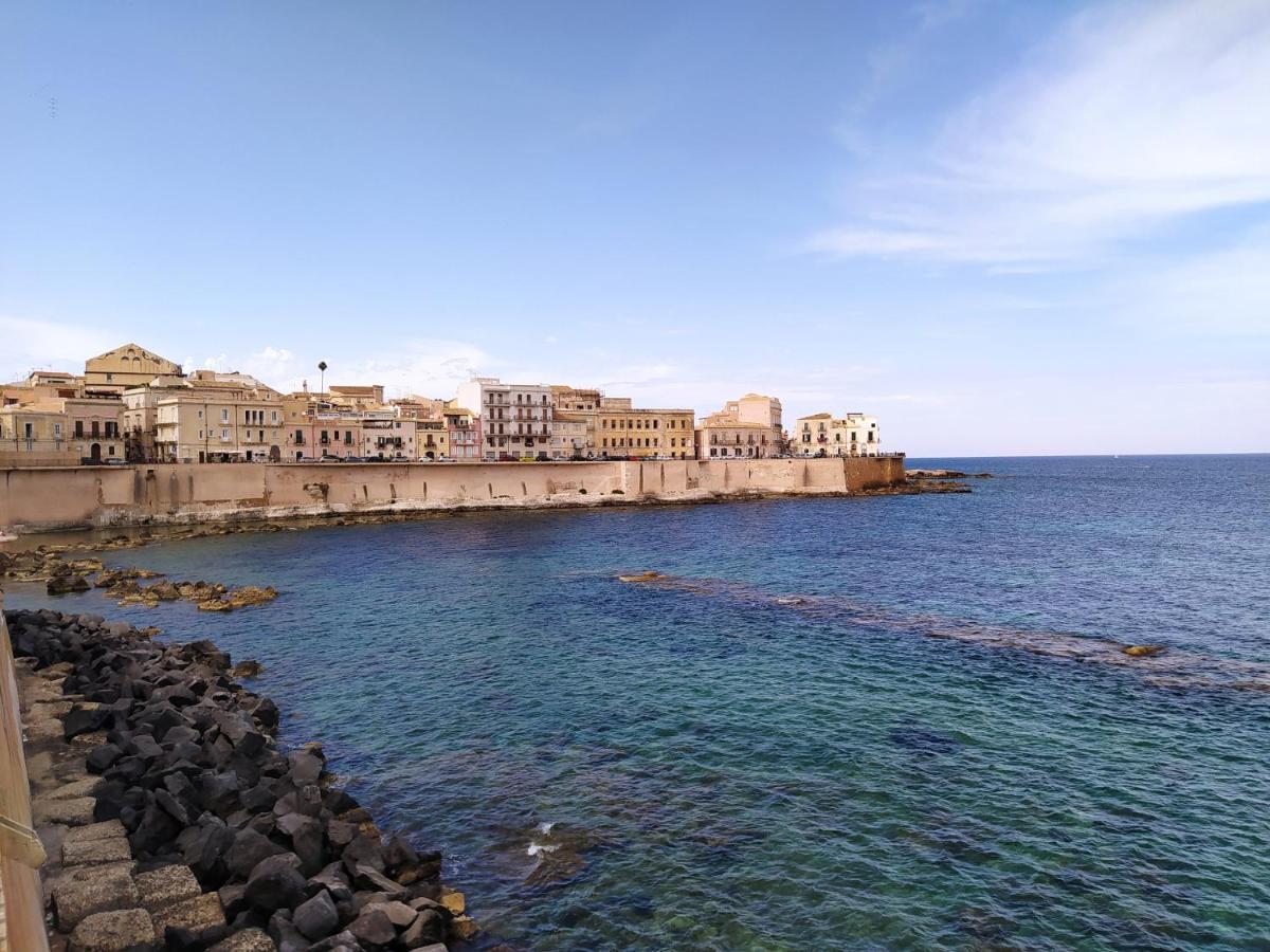 La Punta Di Ortigia Holiday Home سيراكوزا المظهر الخارجي الصورة